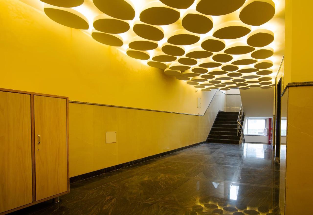 Hotel Stanley By Foxi Group- Near Delhi International Airport ニューデリー エクステリア 写真