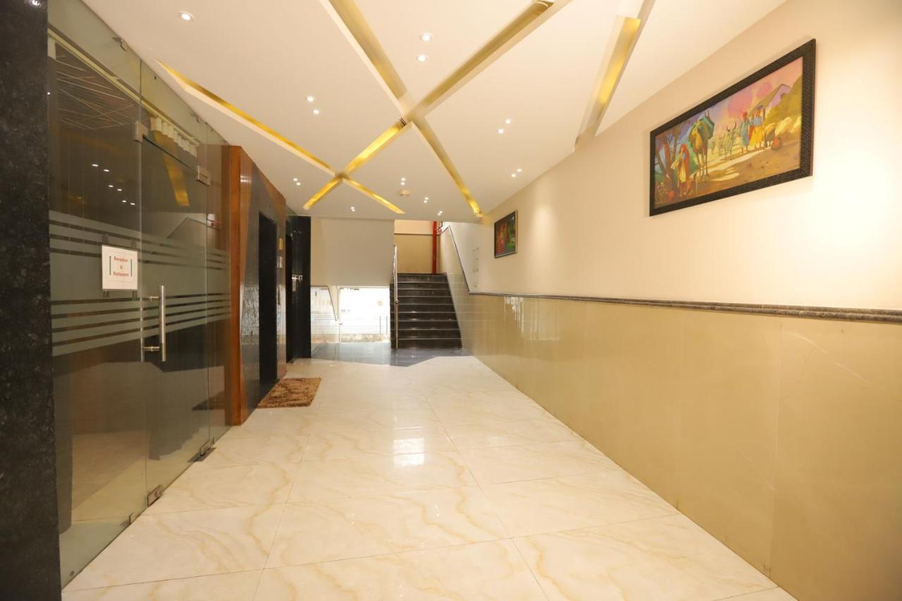 Hotel Stanley By Foxi Group- Near Delhi International Airport ニューデリー エクステリア 写真