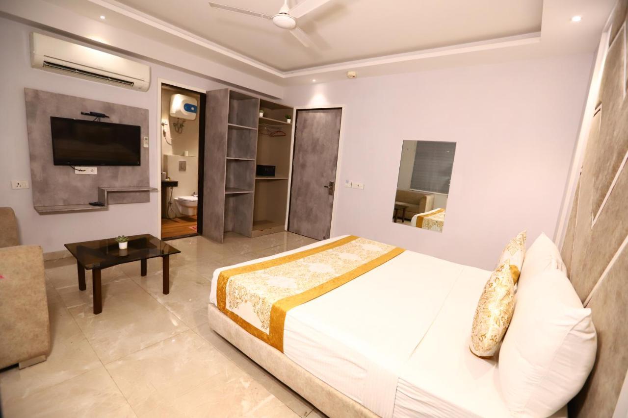 Hotel Stanley By Foxi Group- Near Delhi International Airport ニューデリー エクステリア 写真