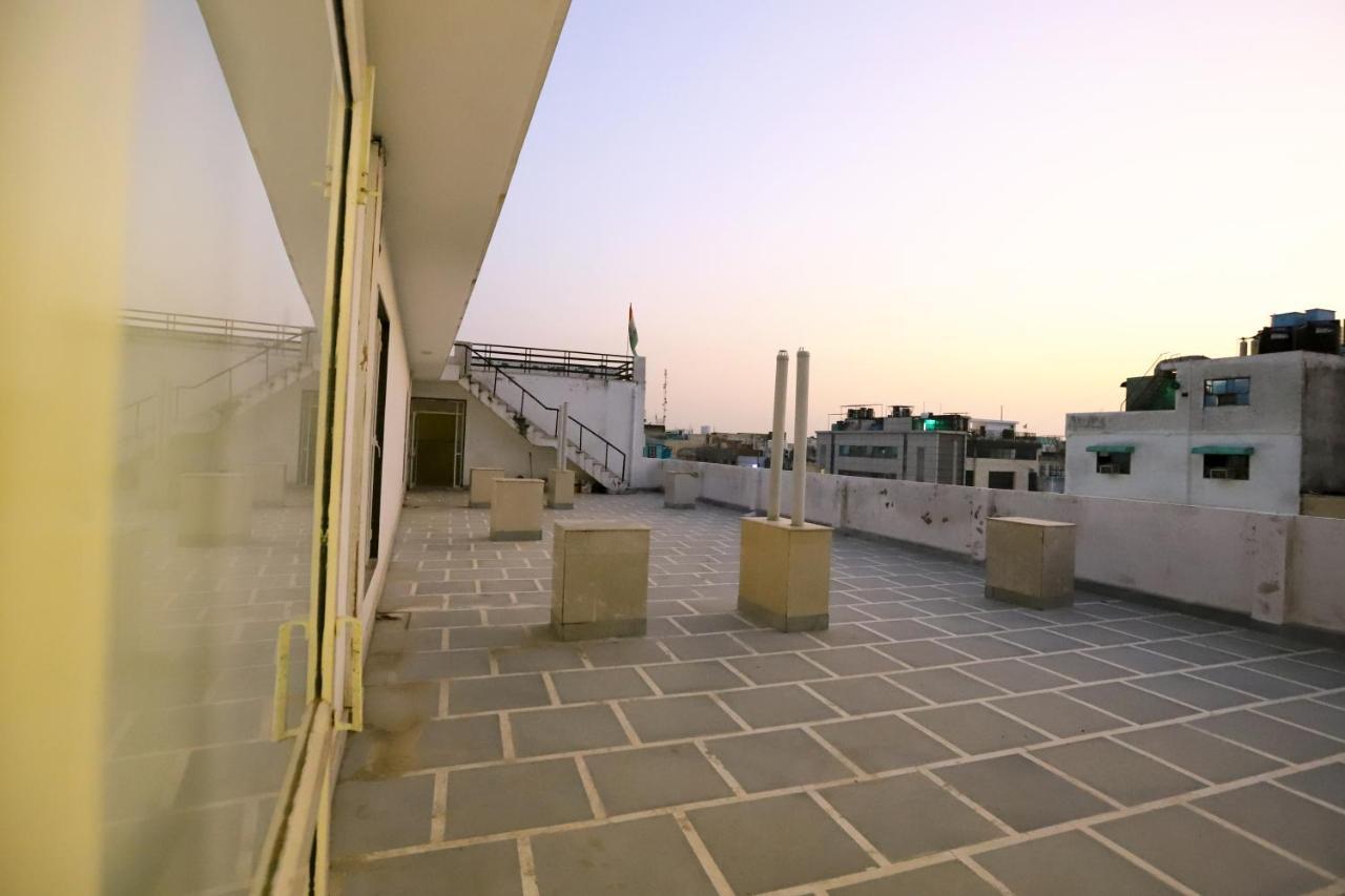 Hotel Stanley By Foxi Group- Near Delhi International Airport ニューデリー エクステリア 写真
