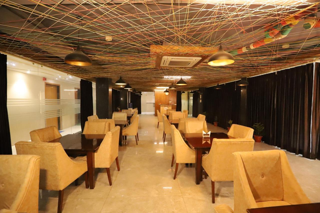 Hotel Stanley By Foxi Group- Near Delhi International Airport ニューデリー エクステリア 写真